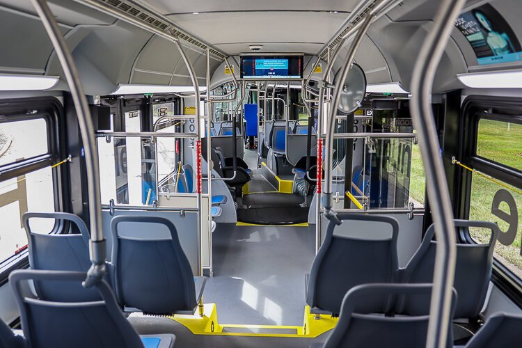 Greater Cleveland Regional Transit Authority (GCRTA) will introduce 16 new passenger and environmentally friendly buses for use on the HealthLine bus-rapid (BRT) system.